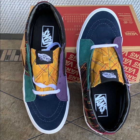 VANS SK8-Hi (Frenzy) Dark Rainbow WMNS - Picture 7 of 16